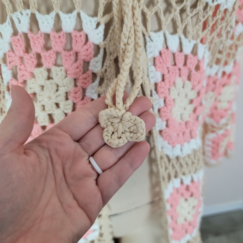 POL Kauai Crochet Long Tie Cardigan In Blush Beige Size Medium Granny Squares - Picture 7 of 14